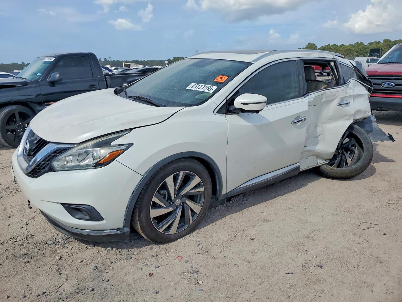 5N1AZ2MG9GN104444 · 2016 NISSAN MURANO