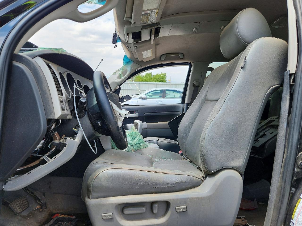 5TFDV58188X074587 · 2008 TOYOTA TUNDRA · 7/13