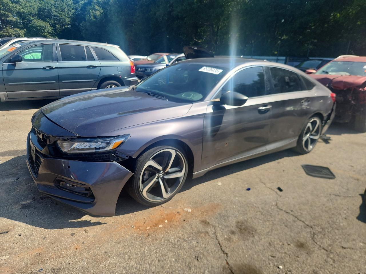 1HGCV1F3XJA215288 · 2018 HONDA ACCORD