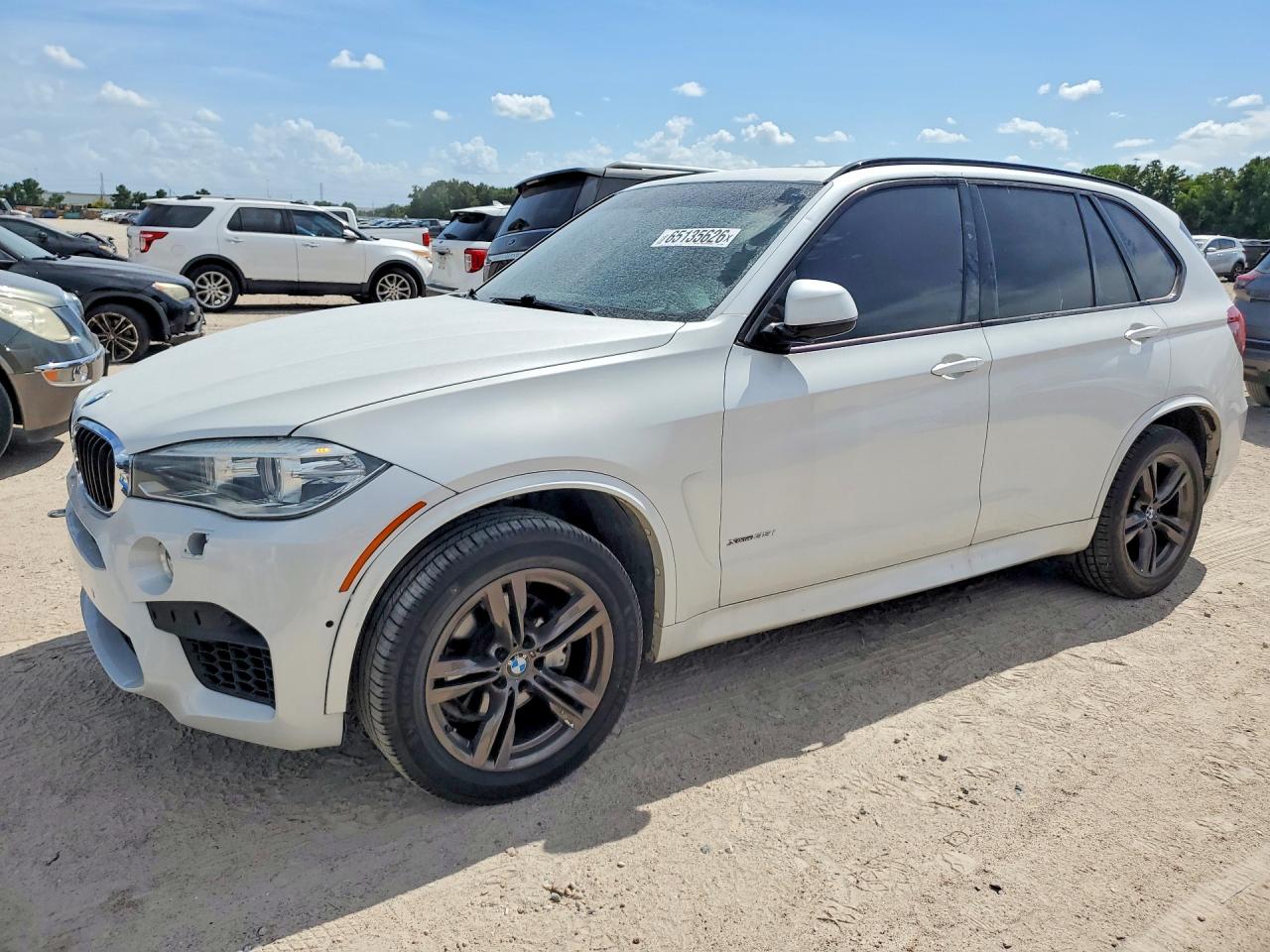 5UXKR0C5XF0P03666 · 2015 BMW X5