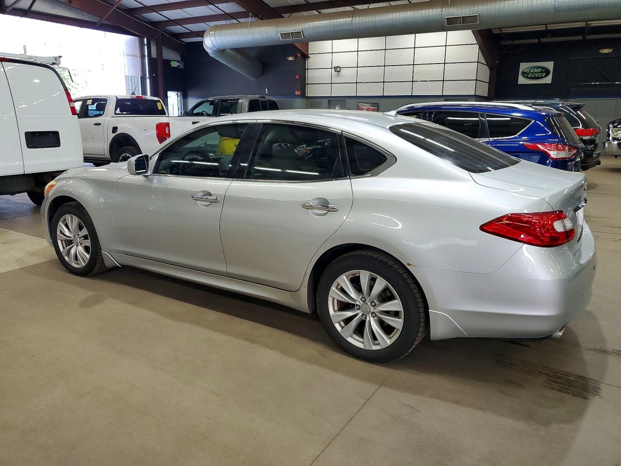 JN1BY1AR0BM373347 · 2011 INFINITI M37 · 2/12