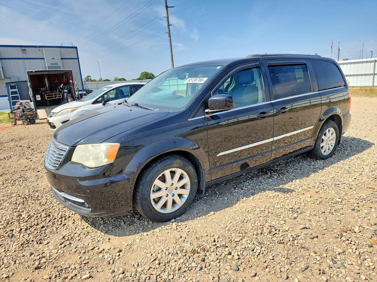 2C4RC1BG6DR560163 · 2013 CHRYSLER TOWN & COUNTRY