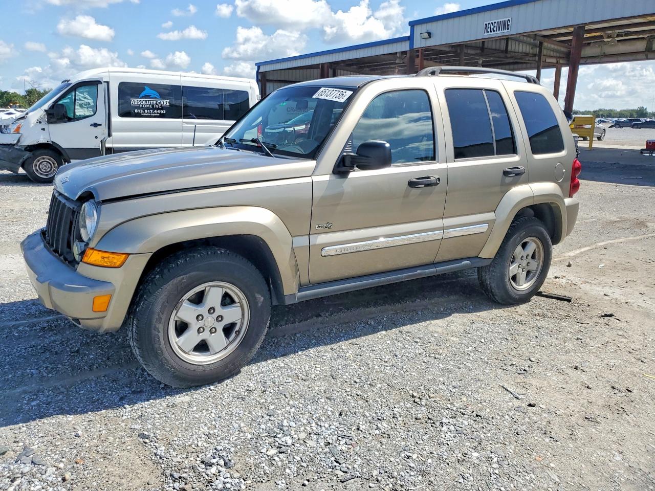 1J4GK48K36W211909 · 2006 JEEP LIBERTY