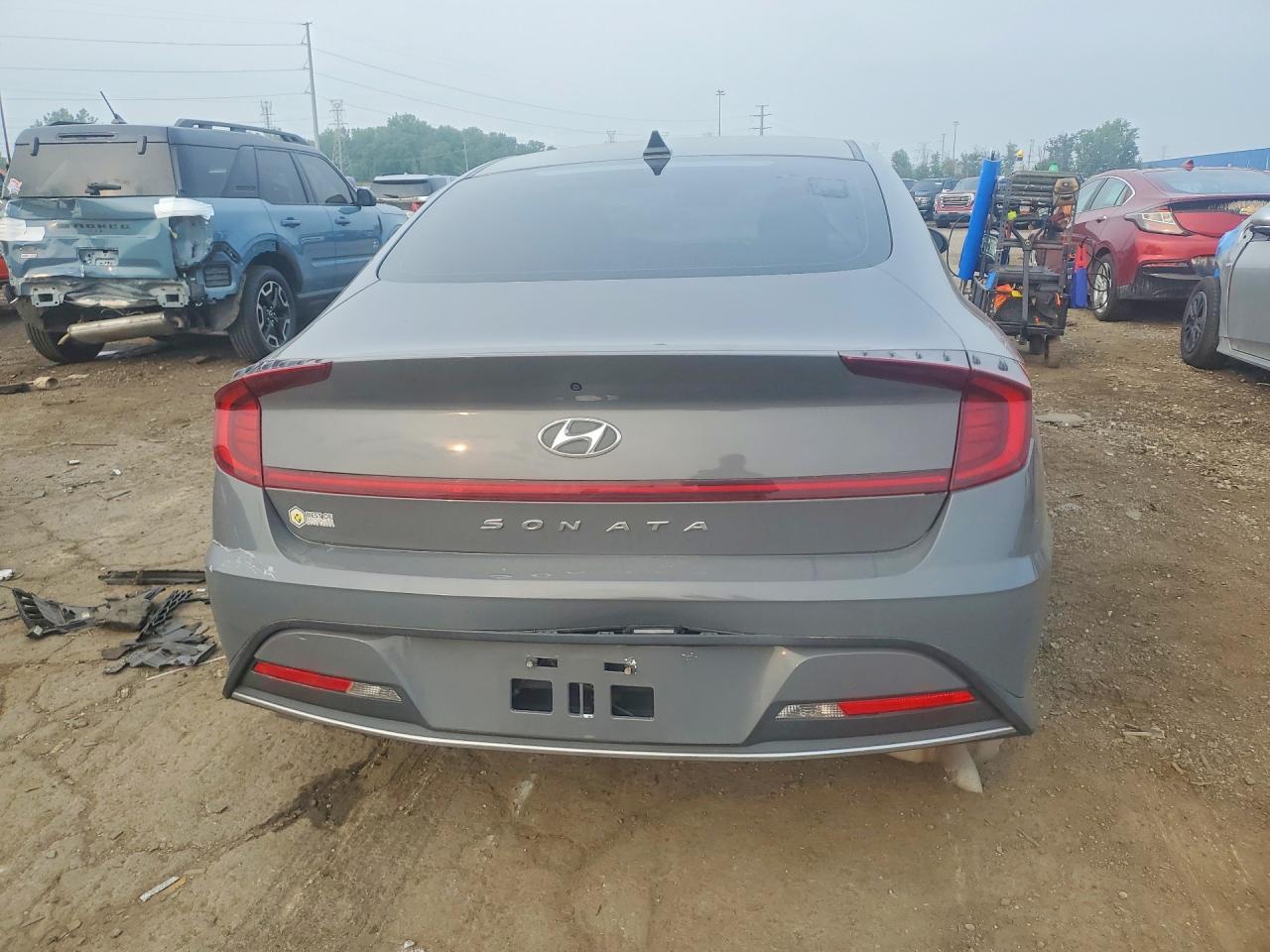 5NPEG4JA5MH070389 · 2021 HYUNDAI SONATA · 6/12