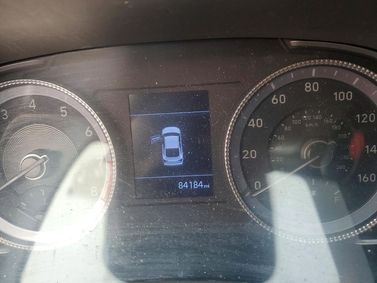 5NPEG4JA5MH070389 · 2021 HYUNDAI SONATA · 9/12
