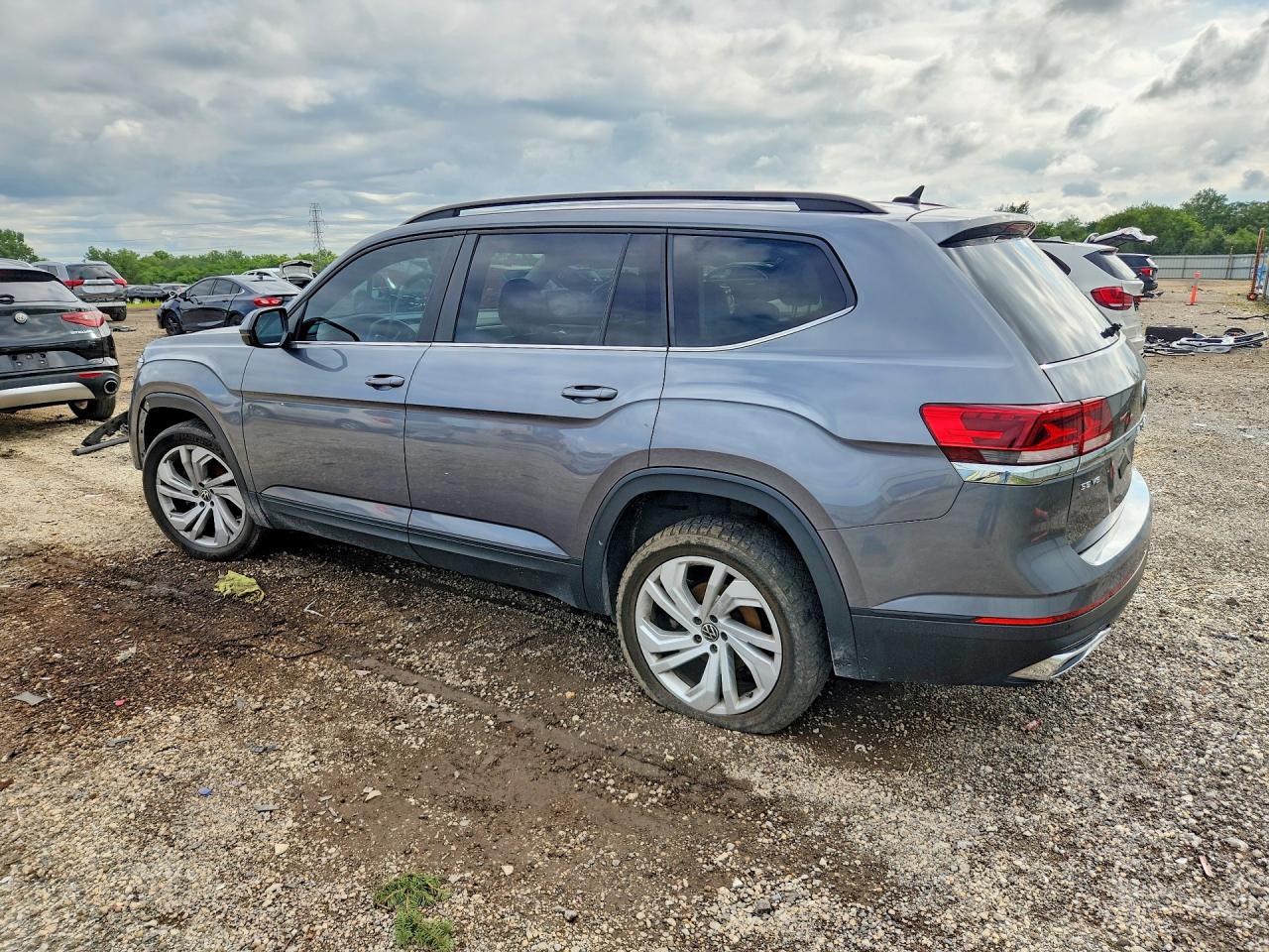 1V2HR2CA3MC551745 · 2021 VOLKSWAGEN ATLAS · 2/13
