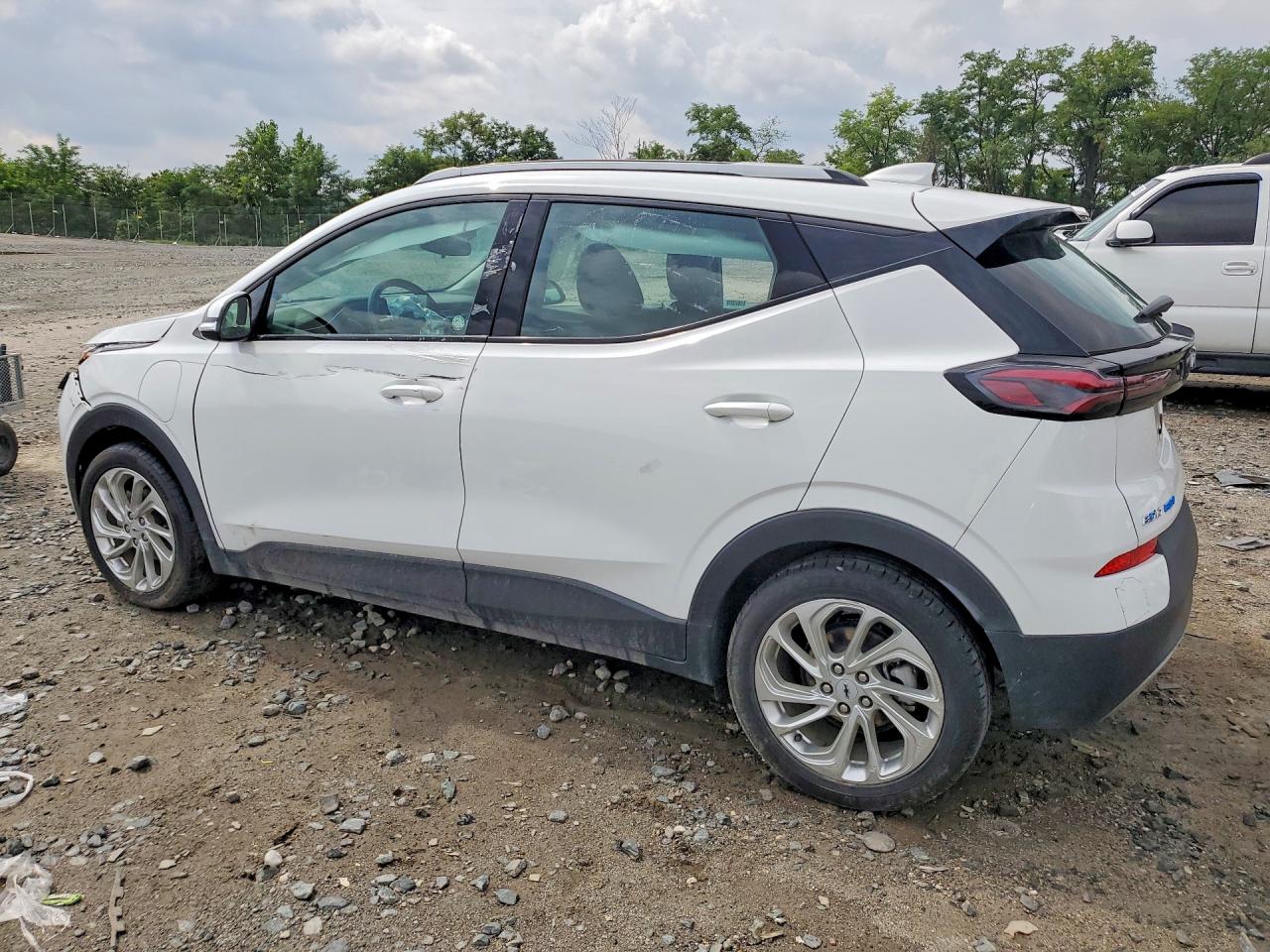 1G1FY6S06P4198520 · 2023 CHEVROLET BOLT EUV · 2/12