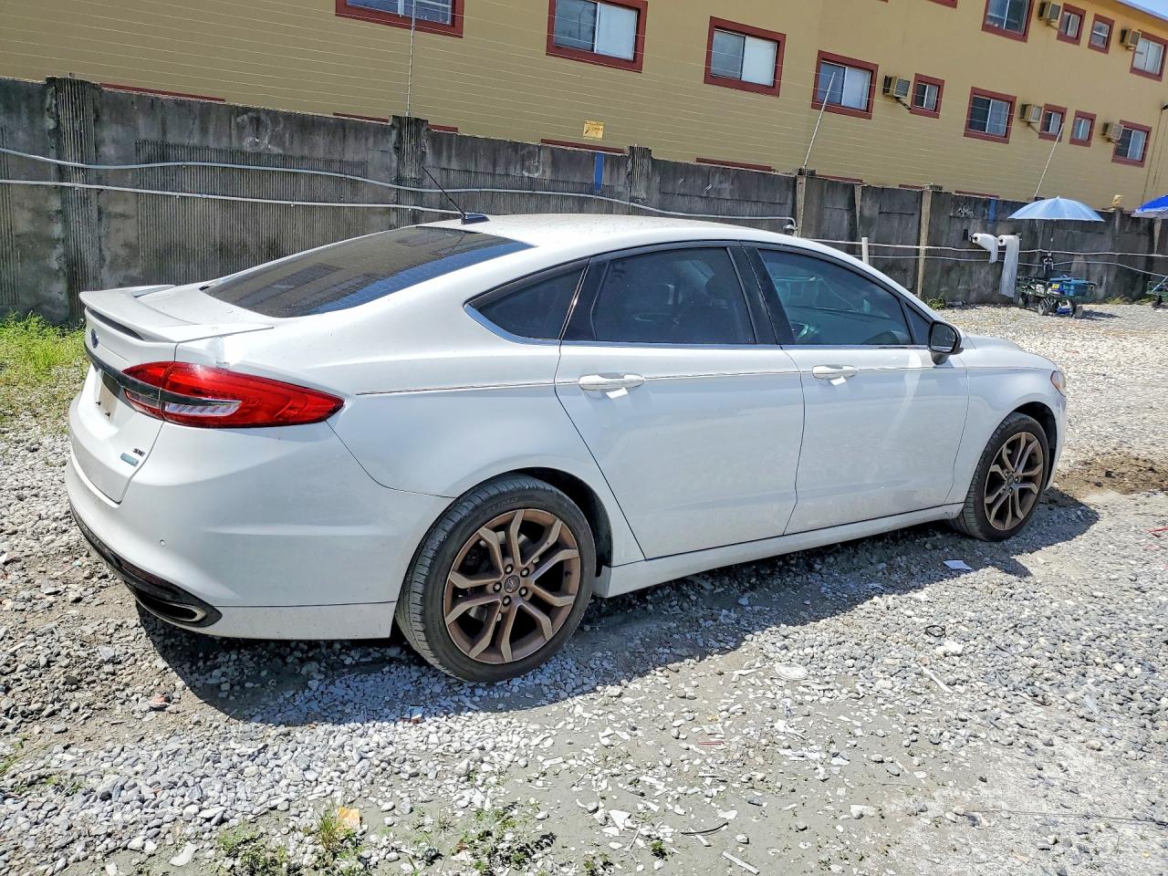3FA6P0H95HR290326 · 2017 FORD FUSION · 3/12