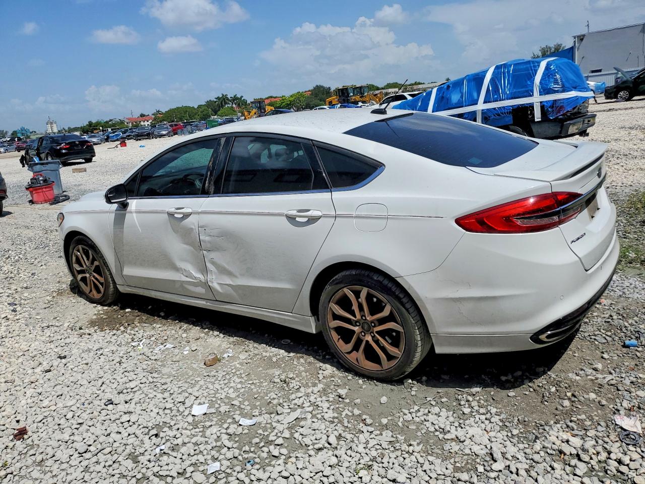3FA6P0H95HR290326 · 2017 FORD FUSION · 2/12