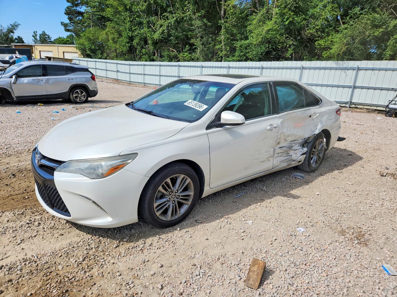 4T1BF1FK2FU024433 · 2015 TOYOTA CAMRY