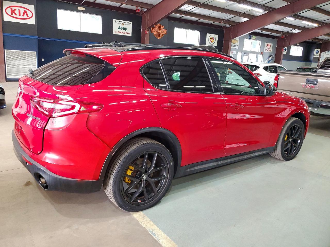 ZASPAKBN7K7C53964 · 2019 ALFA ROMEO STELVIO · 3/13
