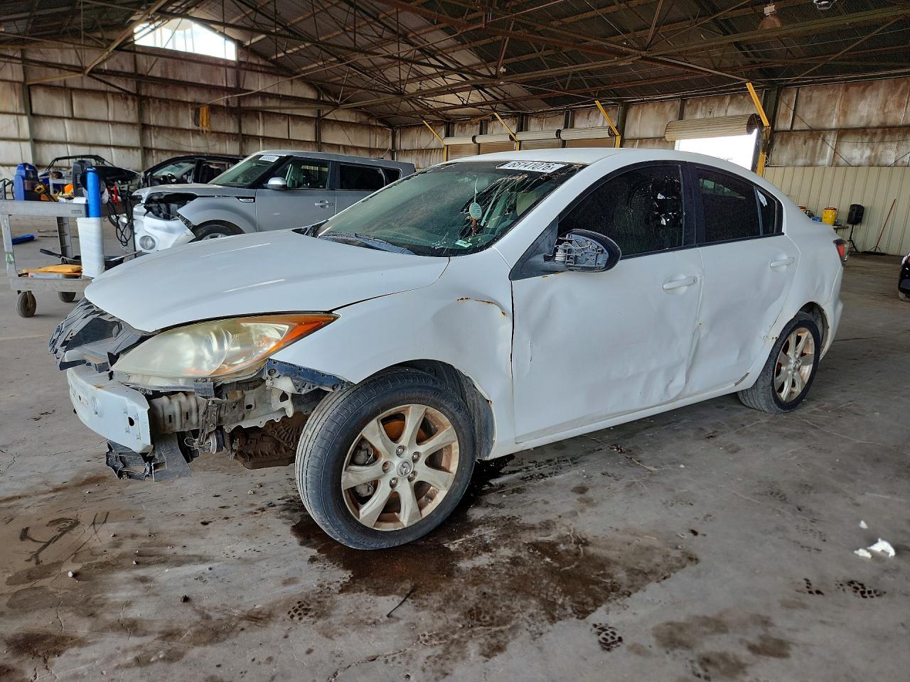 JM1BL1SF0A1152492 · 2010 MAZDA 3
