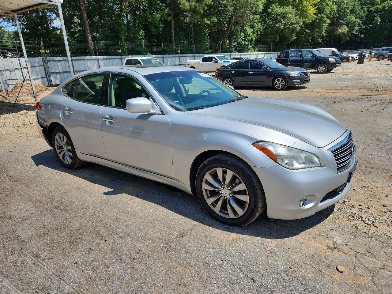 JN1BY1AR3DM603689 · 2013 INFINITI M37 · 4/12