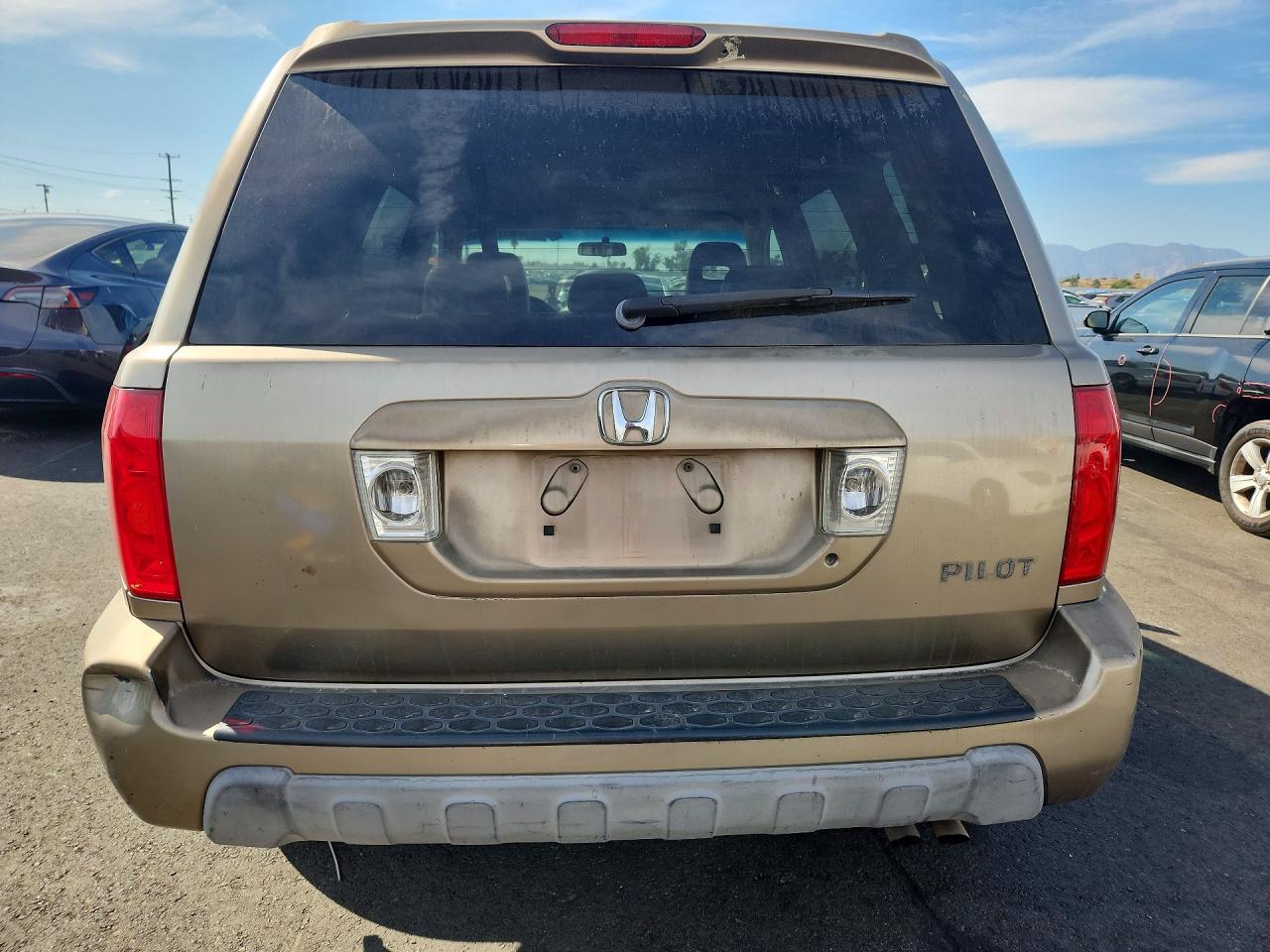 2HKYF186X3H530080 · 2003 HONDA PILOT · 6/13