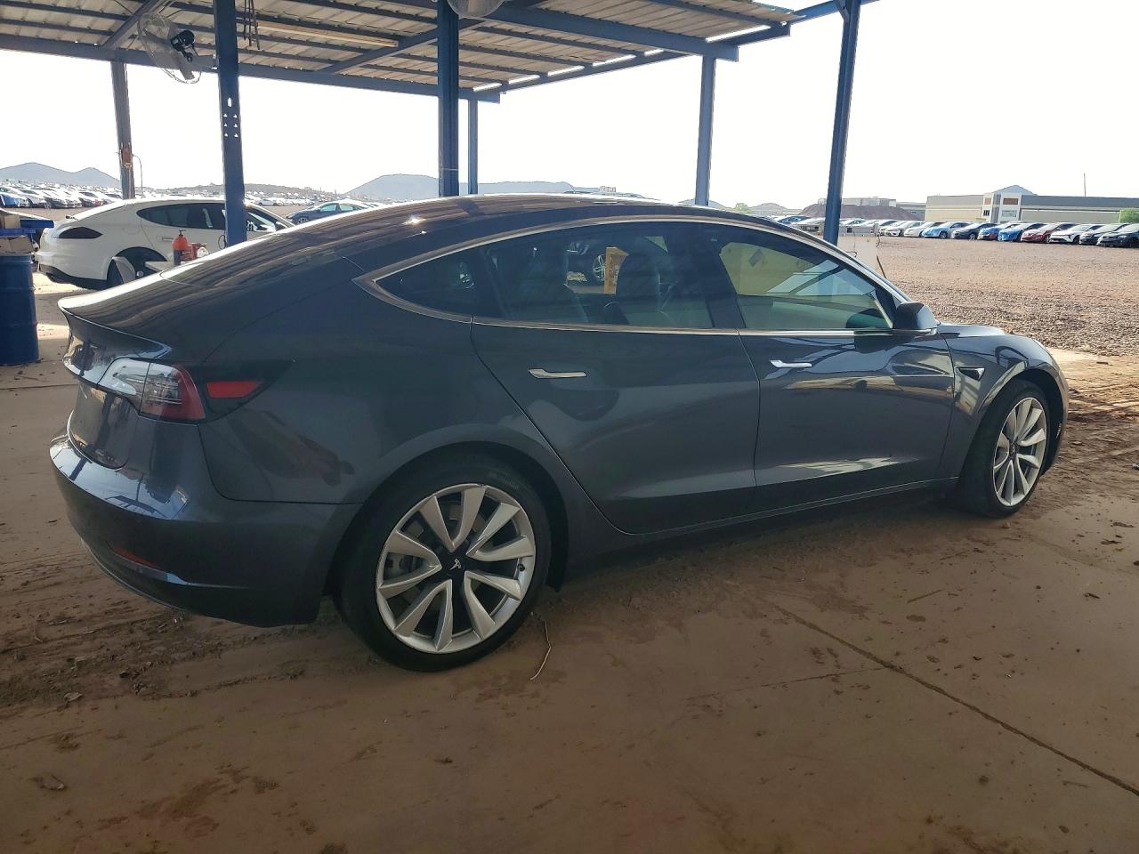 5YJ3E1EA4JF048805 · 2018 TESLA MODEL 3 · 3/12