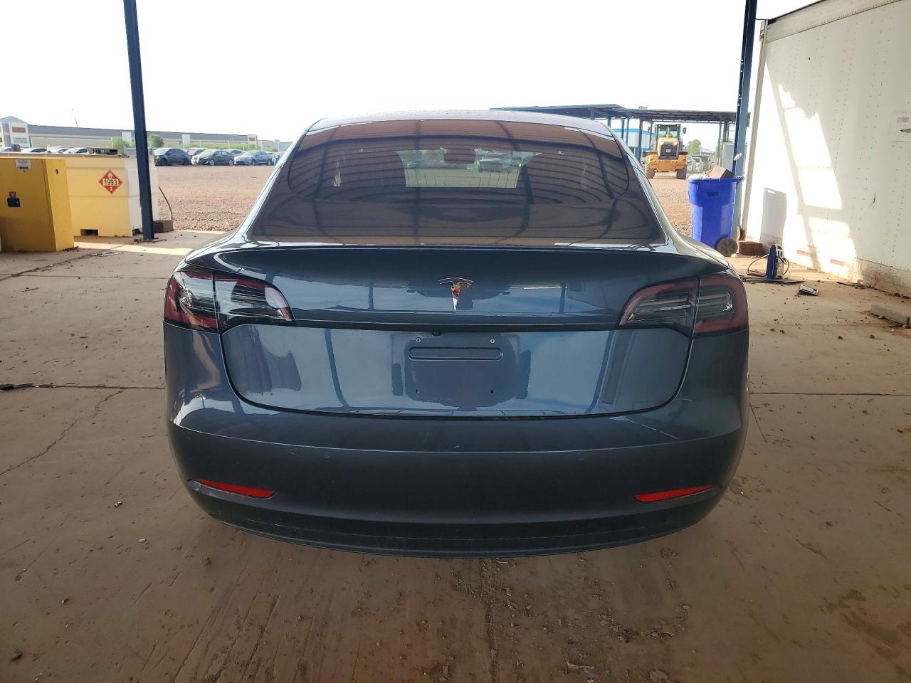 5YJ3E1EA4JF048805 · 2018 TESLA MODEL 3 · 6/12