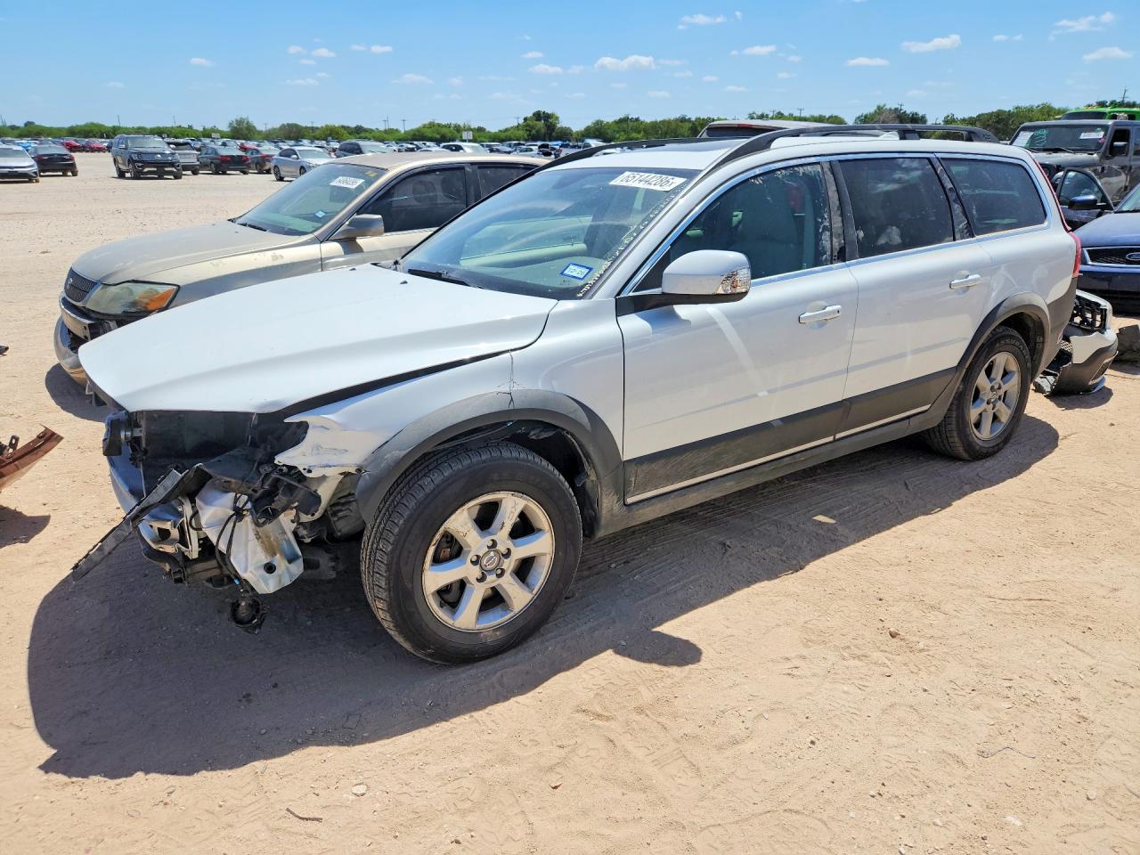 YV4982BZ6A1089959 · 2010 VOLVO XC70
