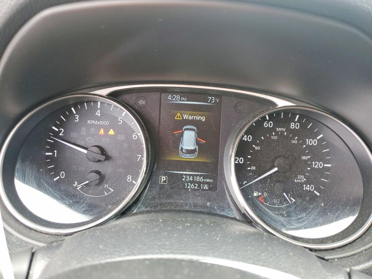 KNMAT2MV7GP660356 · 2016 NISSAN ROGUE · 9/13