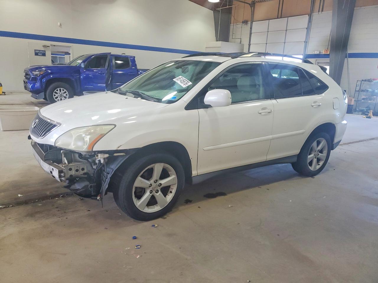 2T2HA31U06C103707 · 2006 LEXUS RX