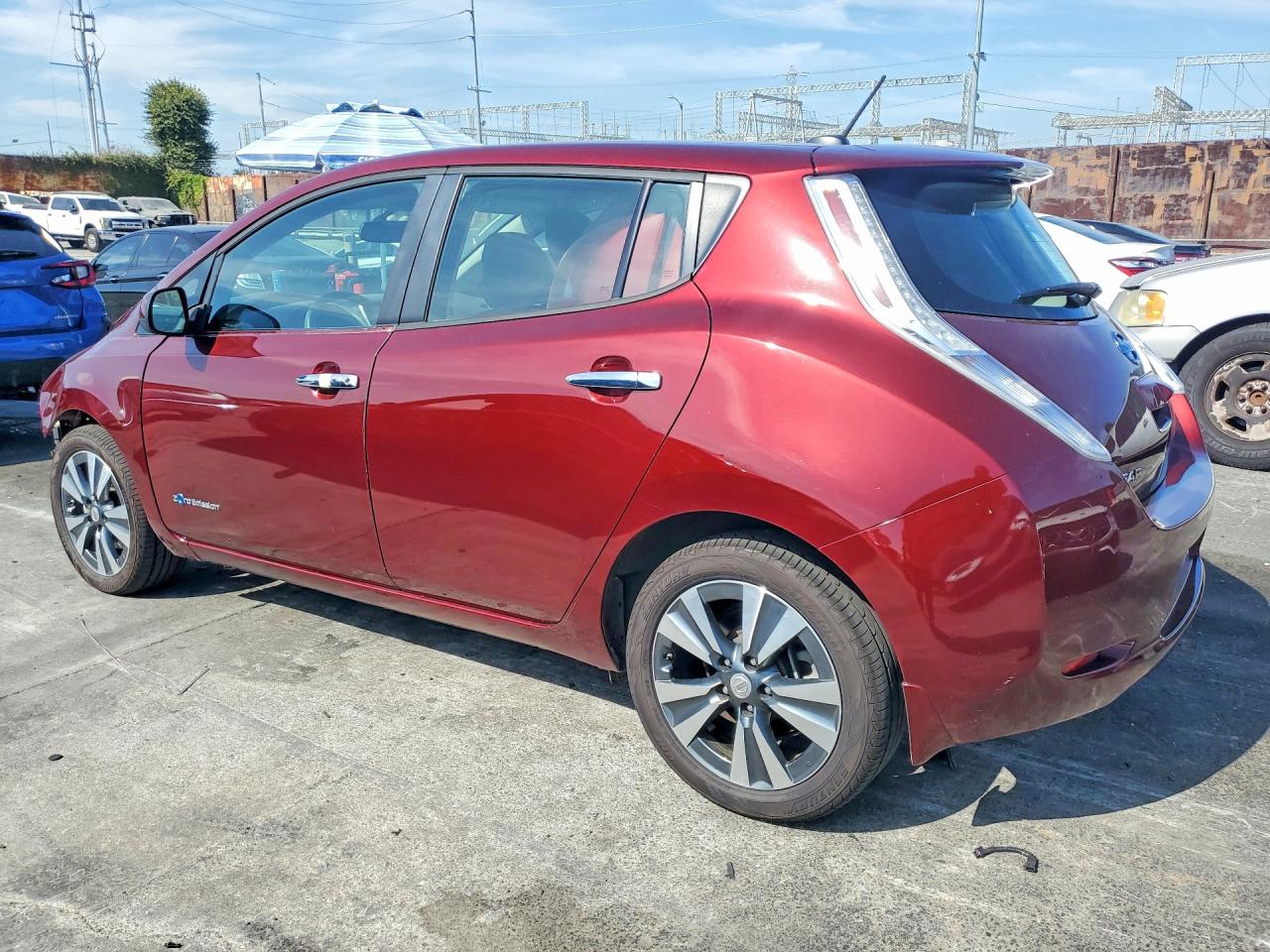 1N4BZ0CP9GC301467 · 2016 NISSAN LEAF · 2/12