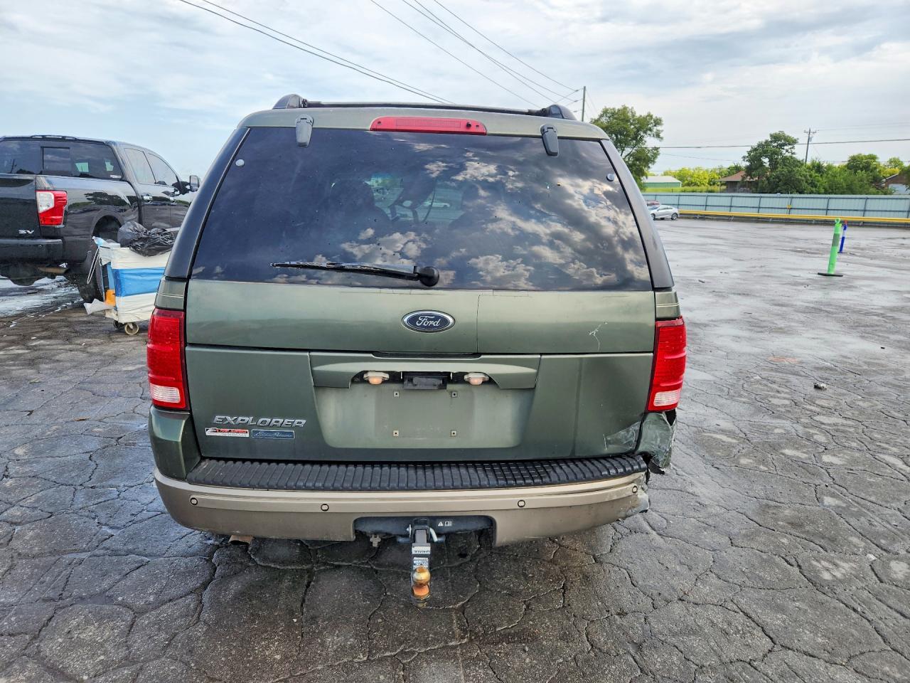 1FMZU64EX2UA52232 · 2002 FORD EXPLORER · 6/13