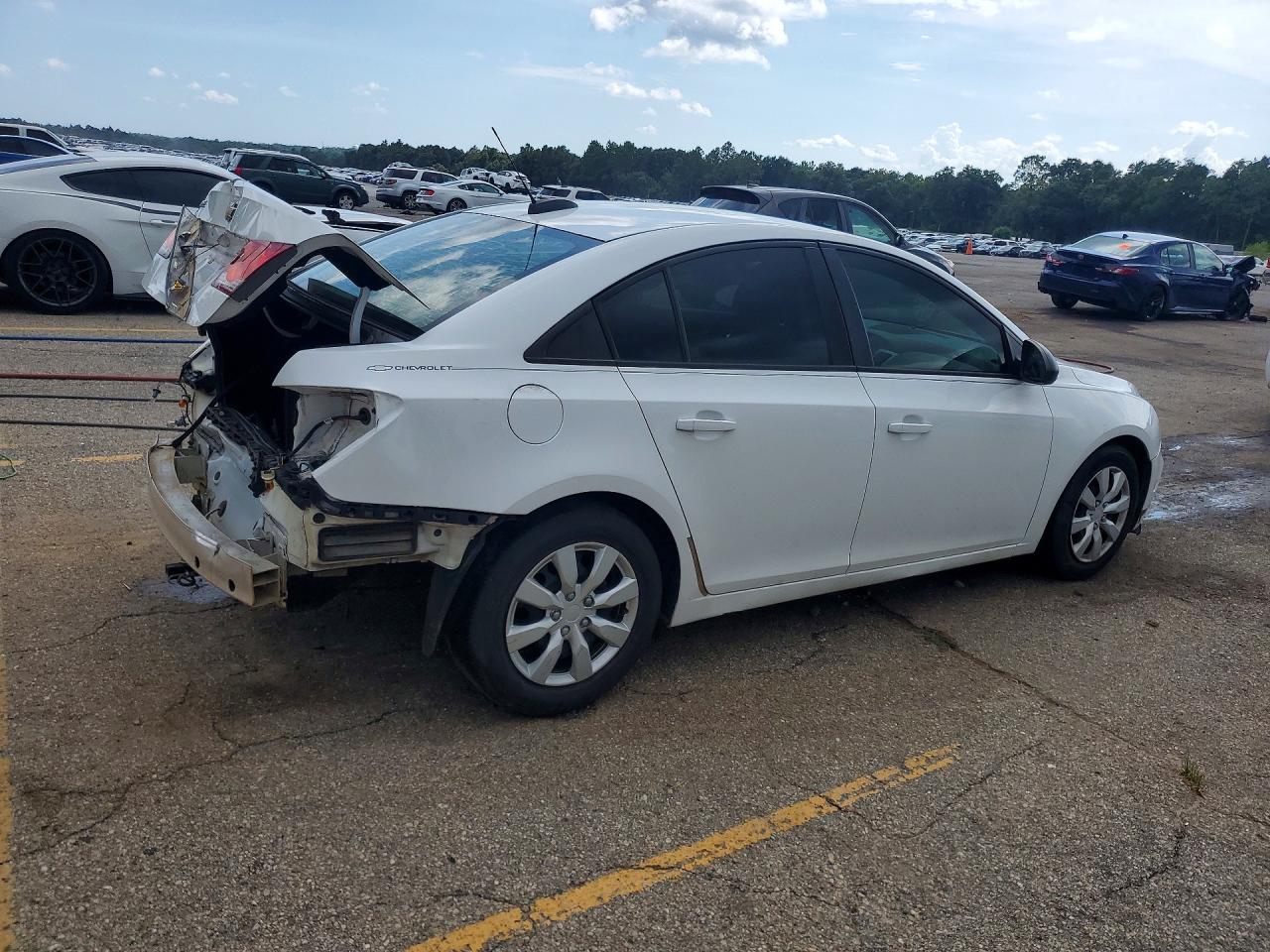 1G1PC5SH8G7117812 · 2016 CHEVROLET CRUZE LIMITED · 3/13