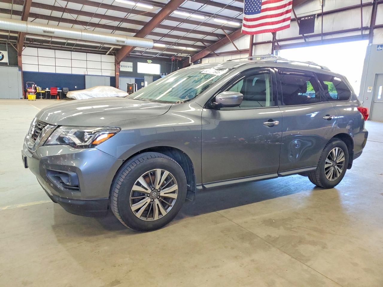5N1DR2MM4JC674325 · 2018 NISSAN PATHFINDER