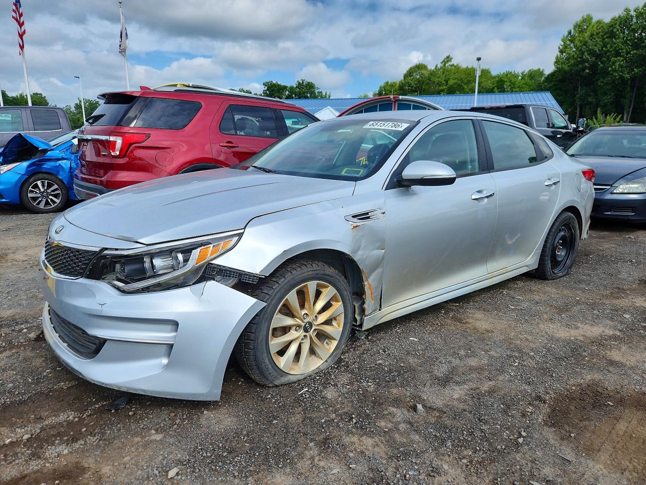 5XXGT4L33HG160886 · 2017 KIA OPTIMA