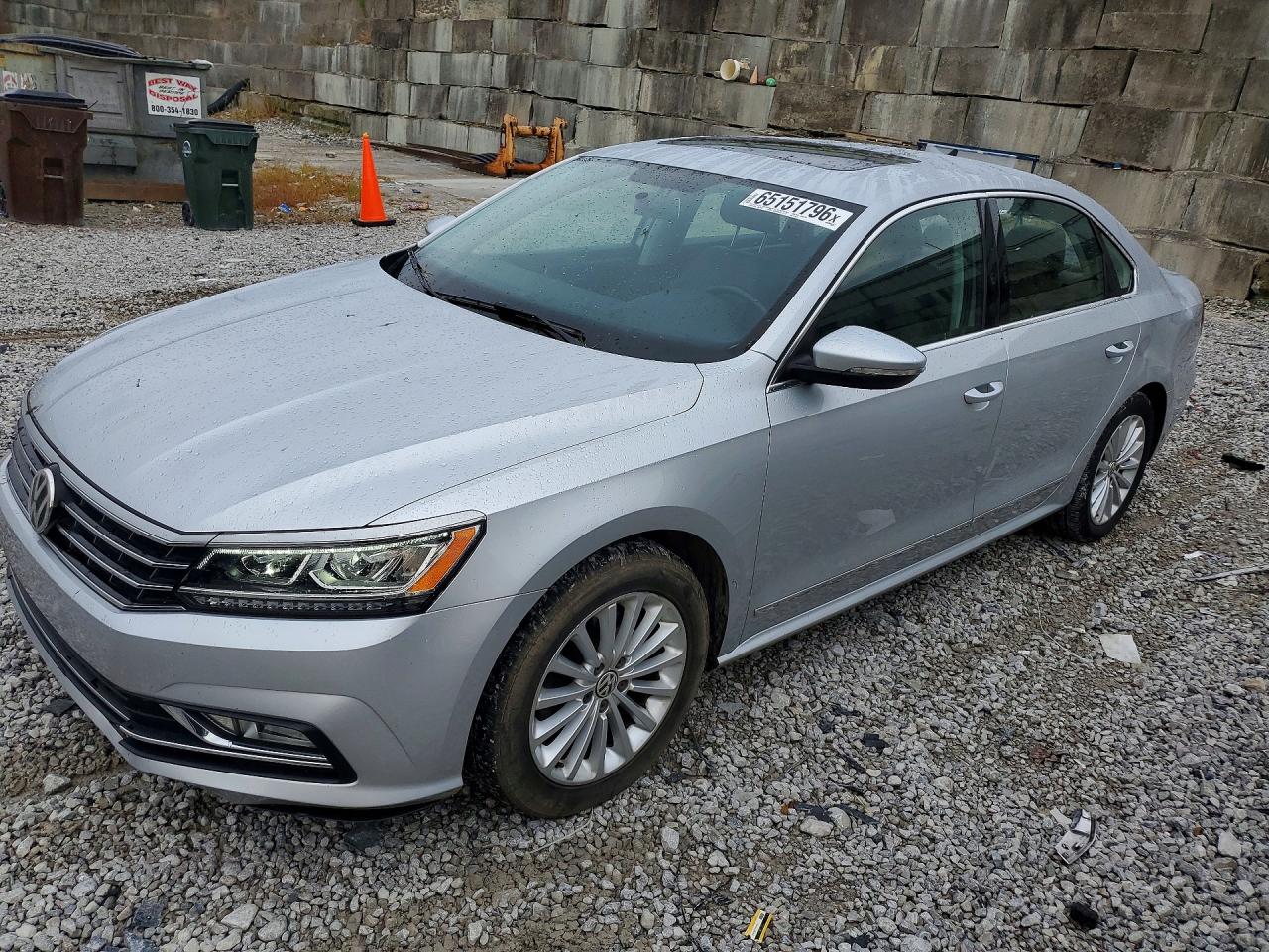 1VWBT7A38HC076526 · 2017 VOLKSWAGEN PASSAT