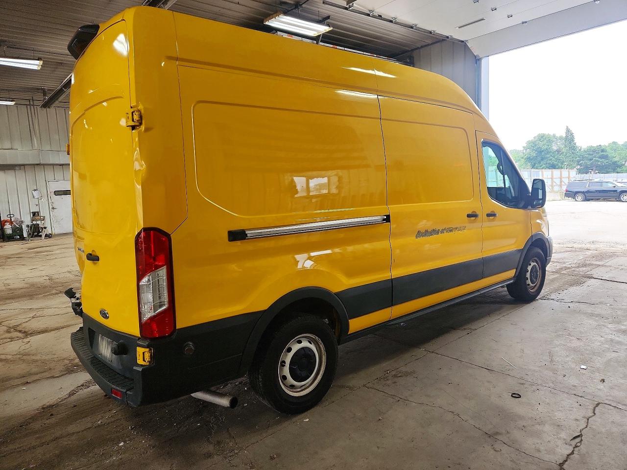 1FTBR1X84PKA25479 · 2023 FORD TRANSIT · 3/12