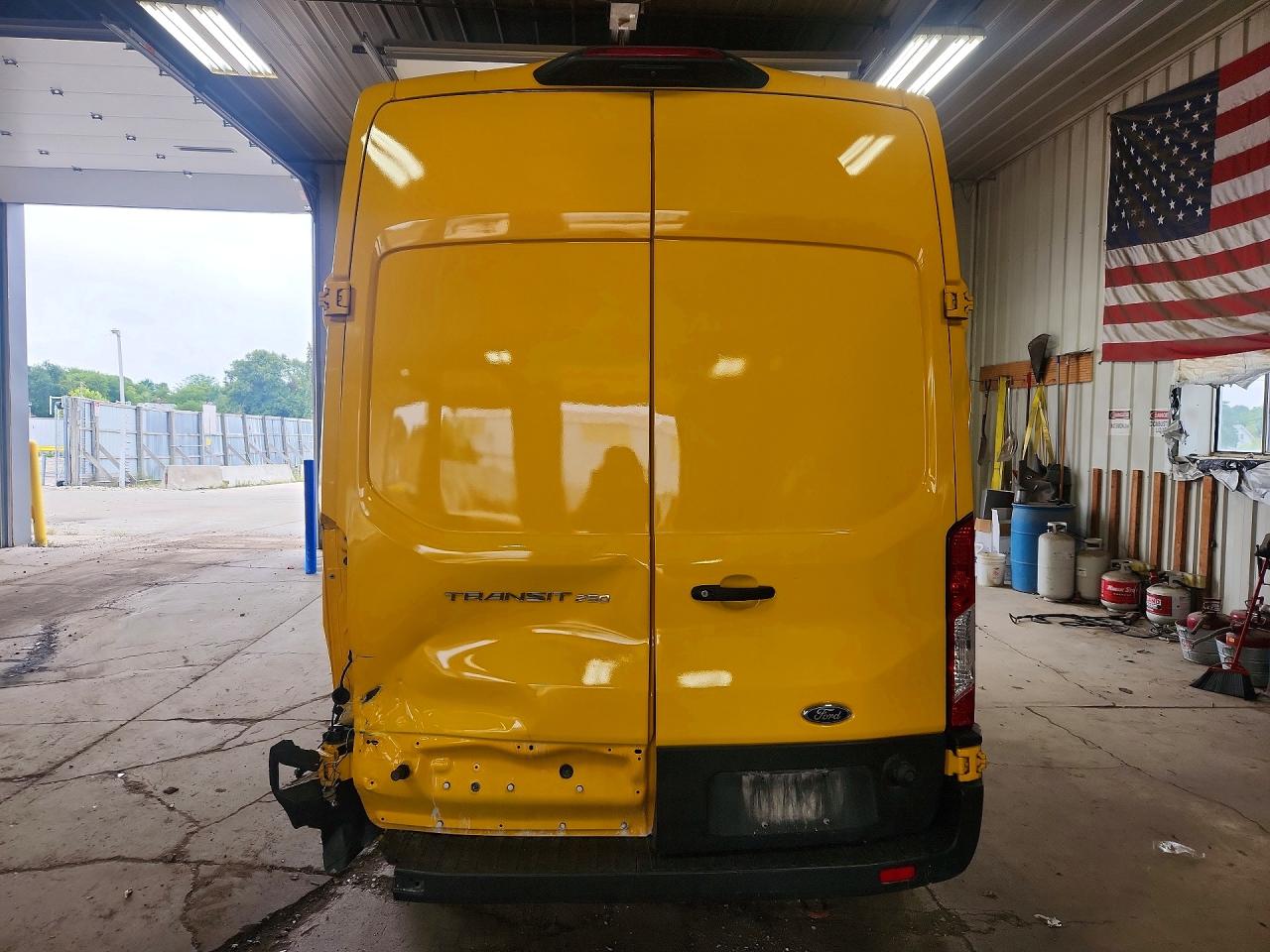 1FTBR1X84PKA25479 · 2023 FORD TRANSIT · 6/12