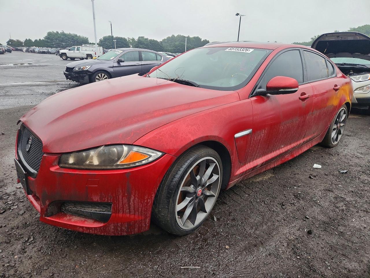 SAJWJ0FF1F8U54157 · 2015 JAGUAR XF