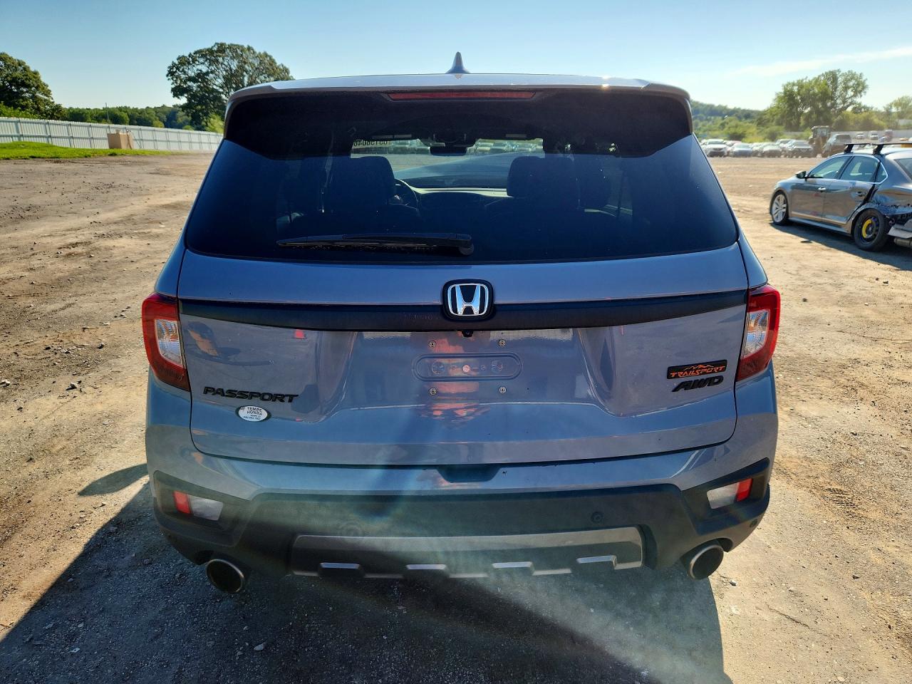 5FNYF8H64NB002206 · 2022 HONDA PASSPORT · 6/13
