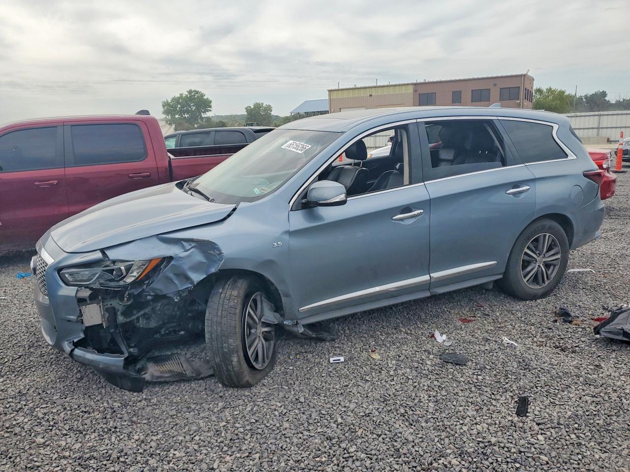 5N1DL0MN9JC533233 · 2018 INFINITI QX60