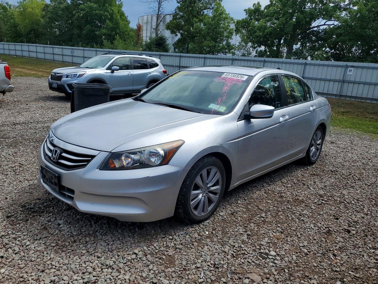 1HGCP2F8XBA081377 · 2011 HONDA ACCORD