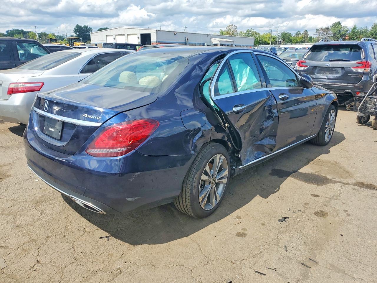 55SWF8EB0KU290146 · 2019 MERCEDES-BENZ C · 3/12
