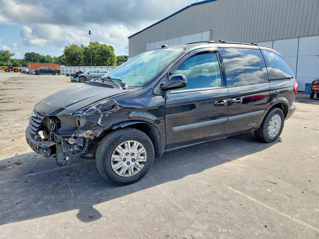 1C4GP45R55B417232 · 2005 CHRYSLER TOWN COUNTRY