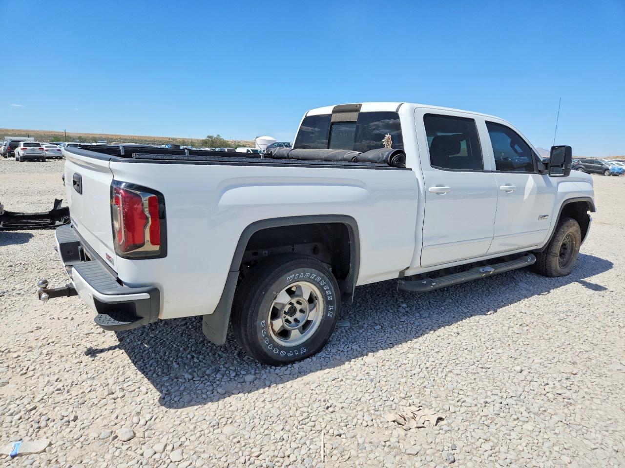 3GTU2NEJ2JG111169 · 2018 GMC SIERRA · 3/12