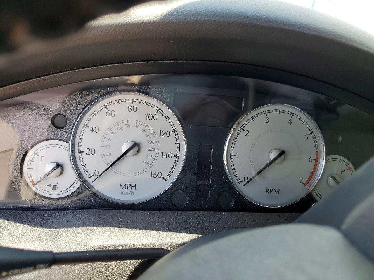 2C3KA63H96H486861 · 2006 CHRYSLER 300C · 9/12
