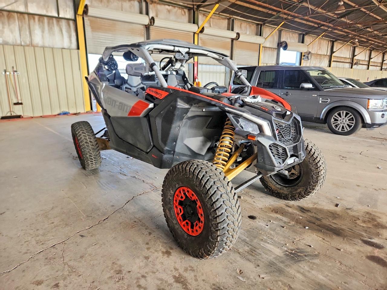 3JBVXAV44LK000604 · 2020 CAN-AM MAVERICK X3