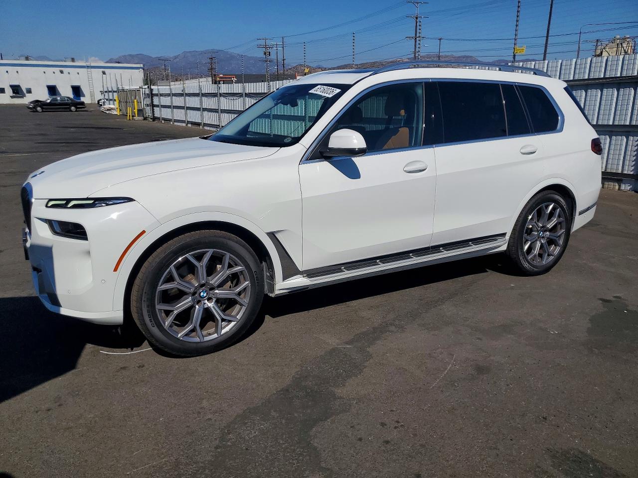 5UX23EM01R9T68413 · 2024 BMW X7