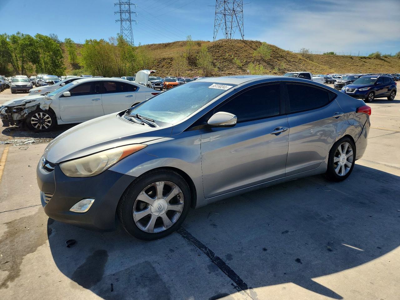 2013 HYUNDAI ELANTRA