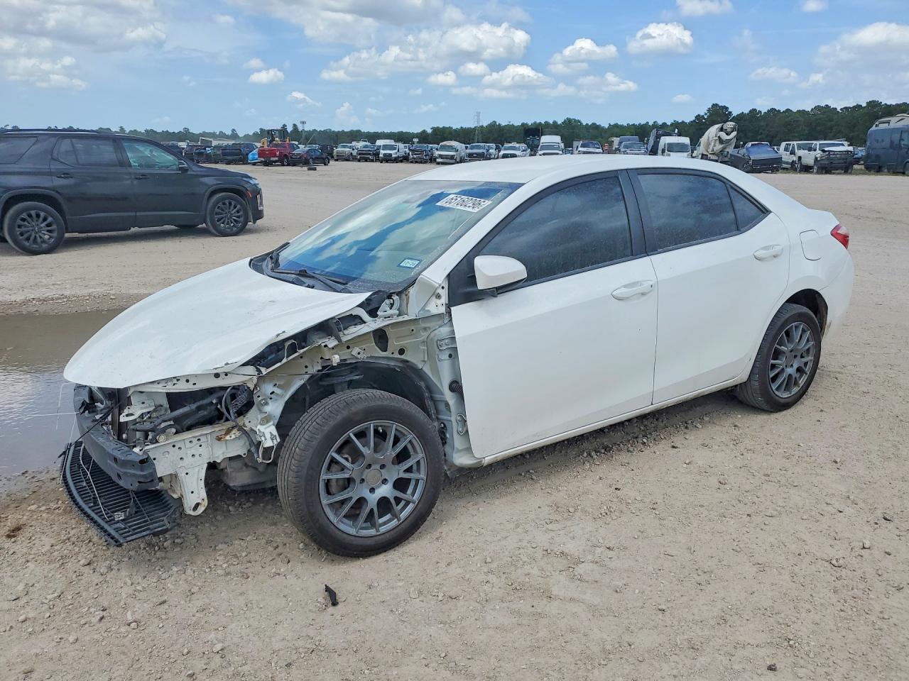 5YFBURHE2KP861111 · 2019 TOYOTA COROLLA