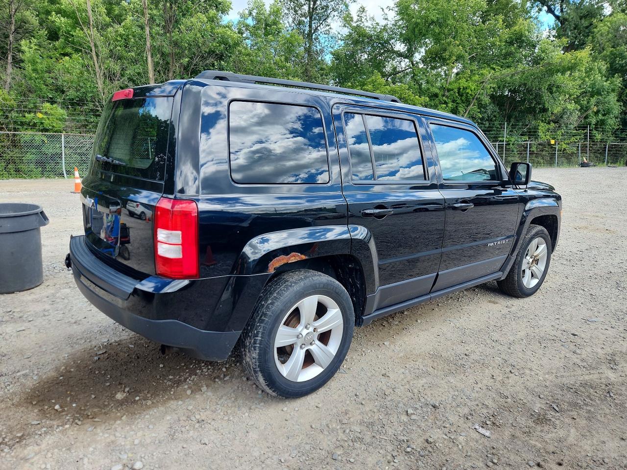 1C4NJPFB1ED715907 · 2014 JEEP PATRIOT · 3/13