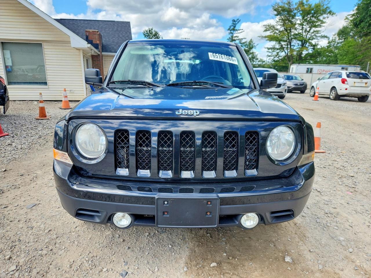 1C4NJPFB1ED715907 · 2014 JEEP PATRIOT · 5/13