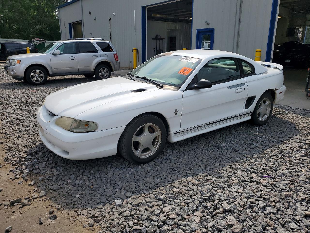 1FAFP4041WF186692 · 1998 FORD MUSTANG