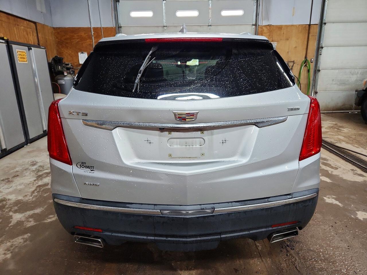 1GYKNDRS9HZ254958 · 2017 CADILLAC XT5 · 6/13