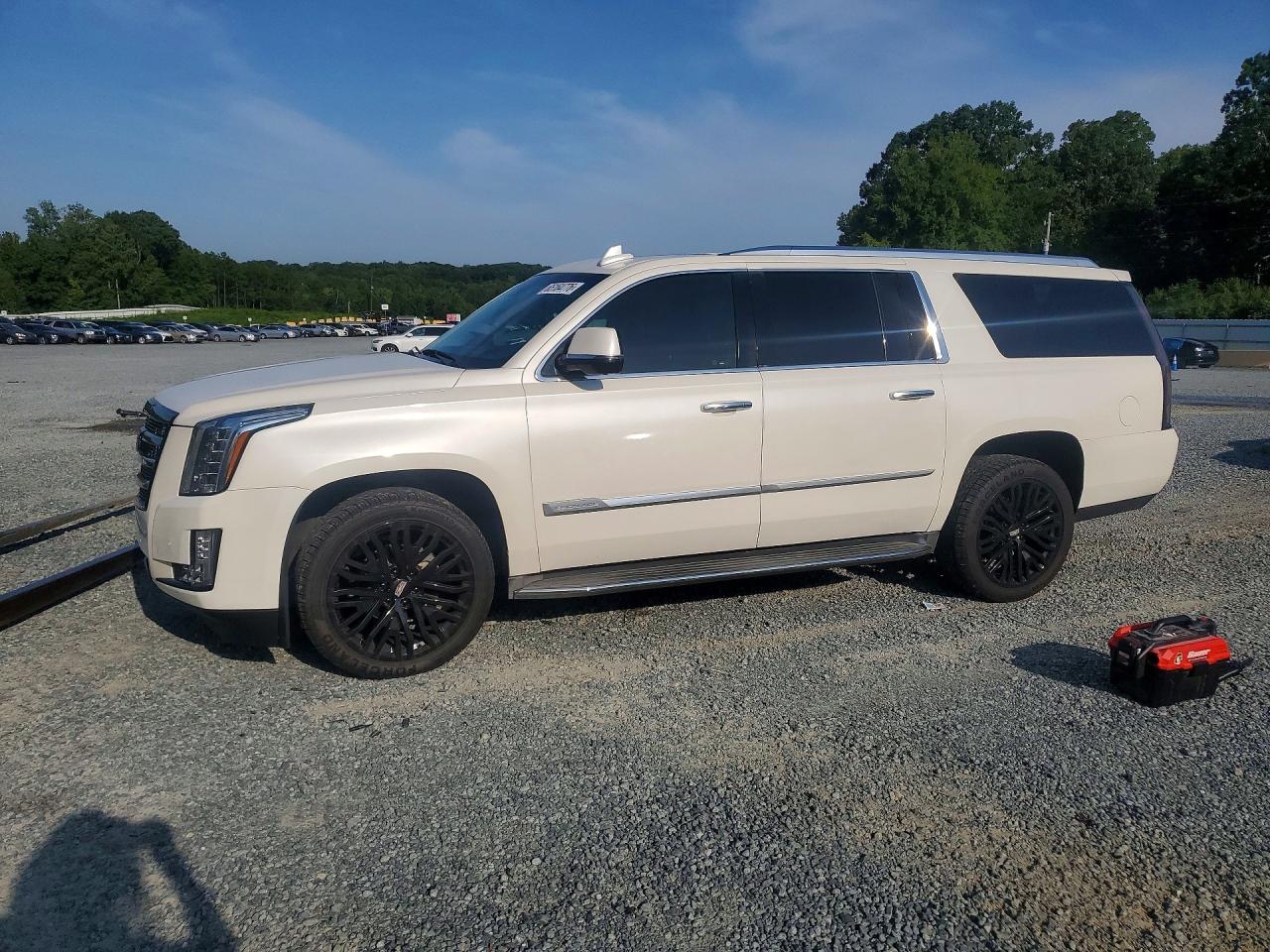 1GYS3SKJXFR673801 · 2015 CADILLAC ESCALADE