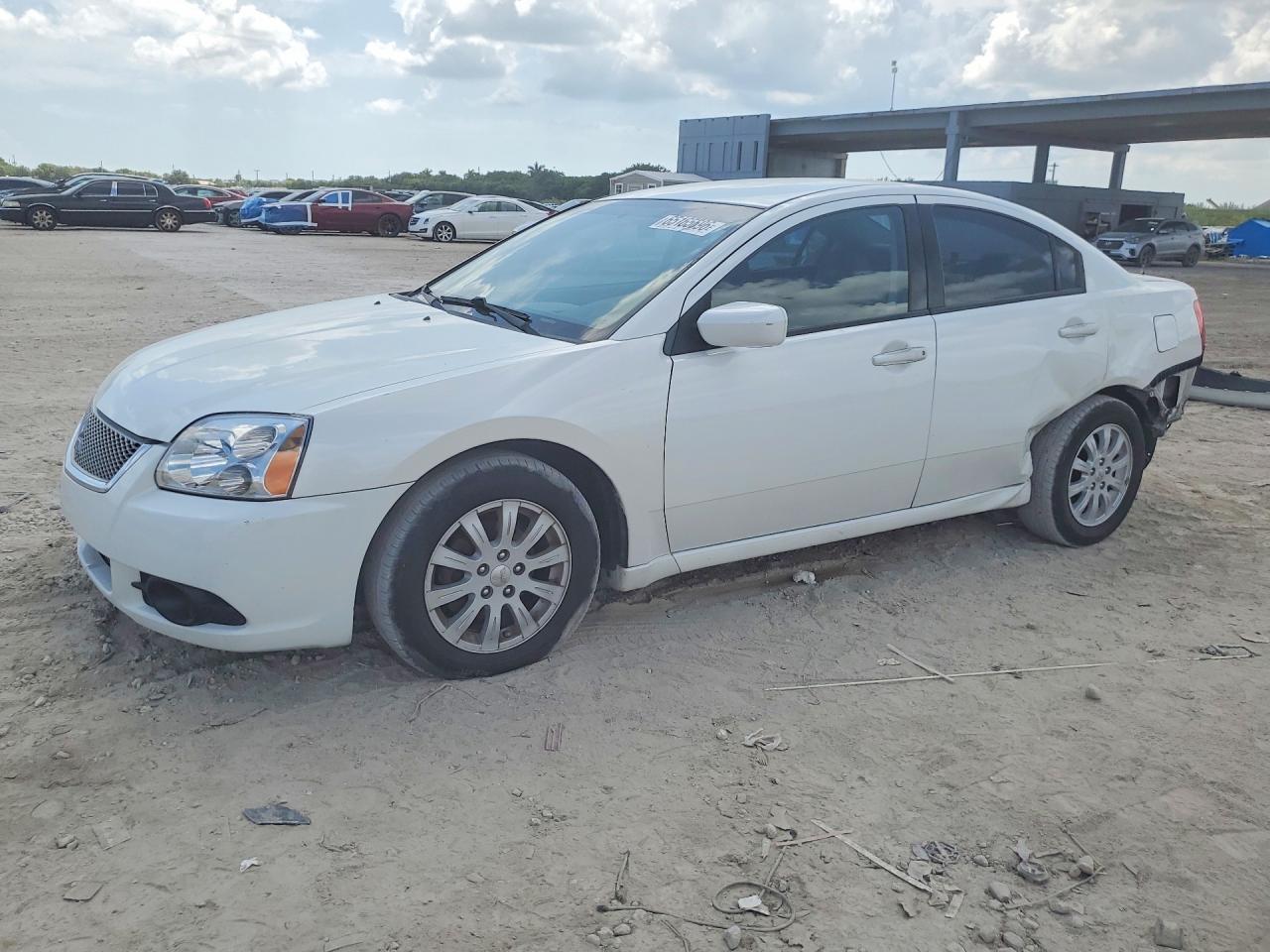 2011 MITSUBISHI GALANT