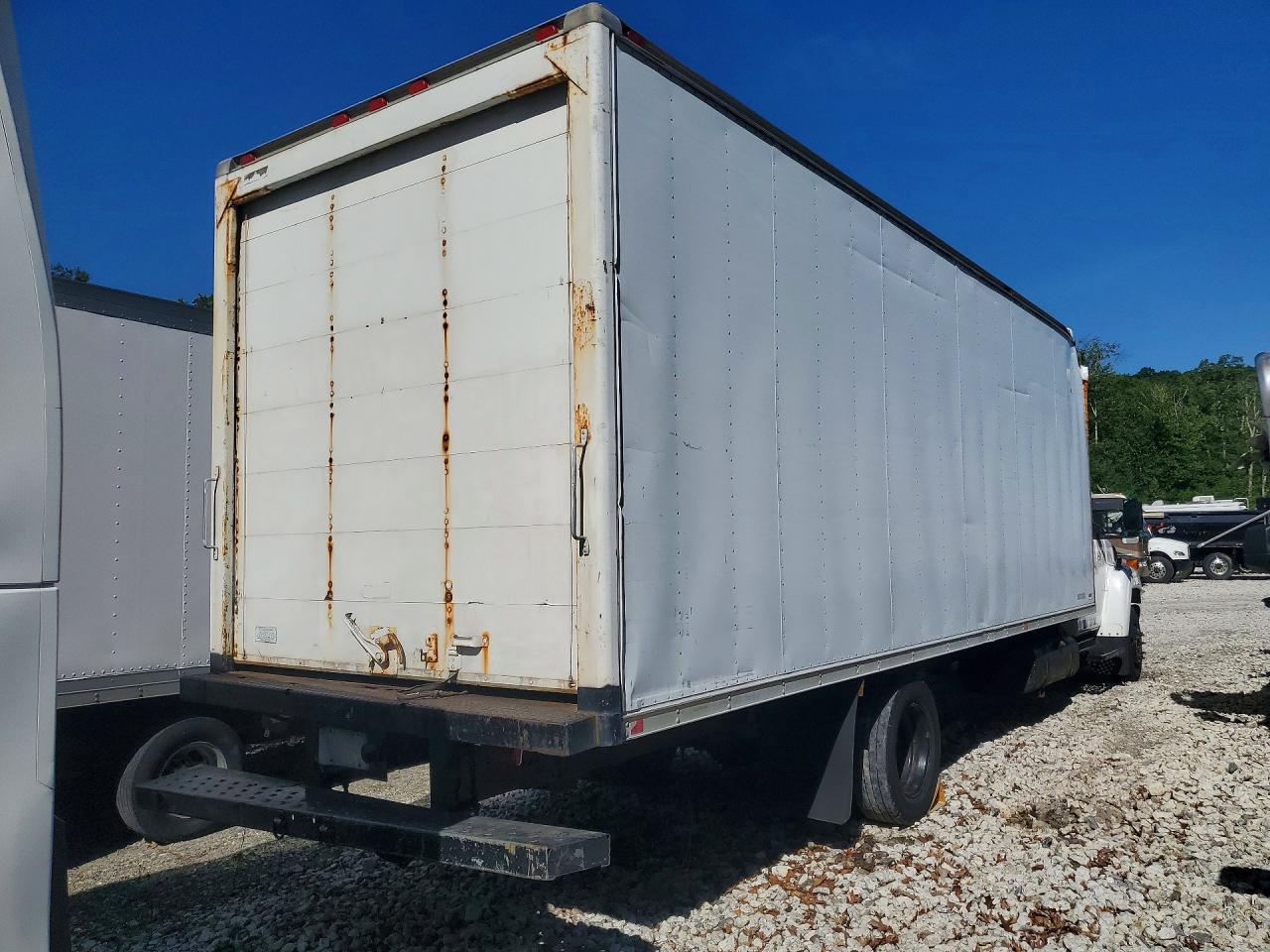 1GDG5C1E85F904867 · 2005 GMC C5500 · 3/13
